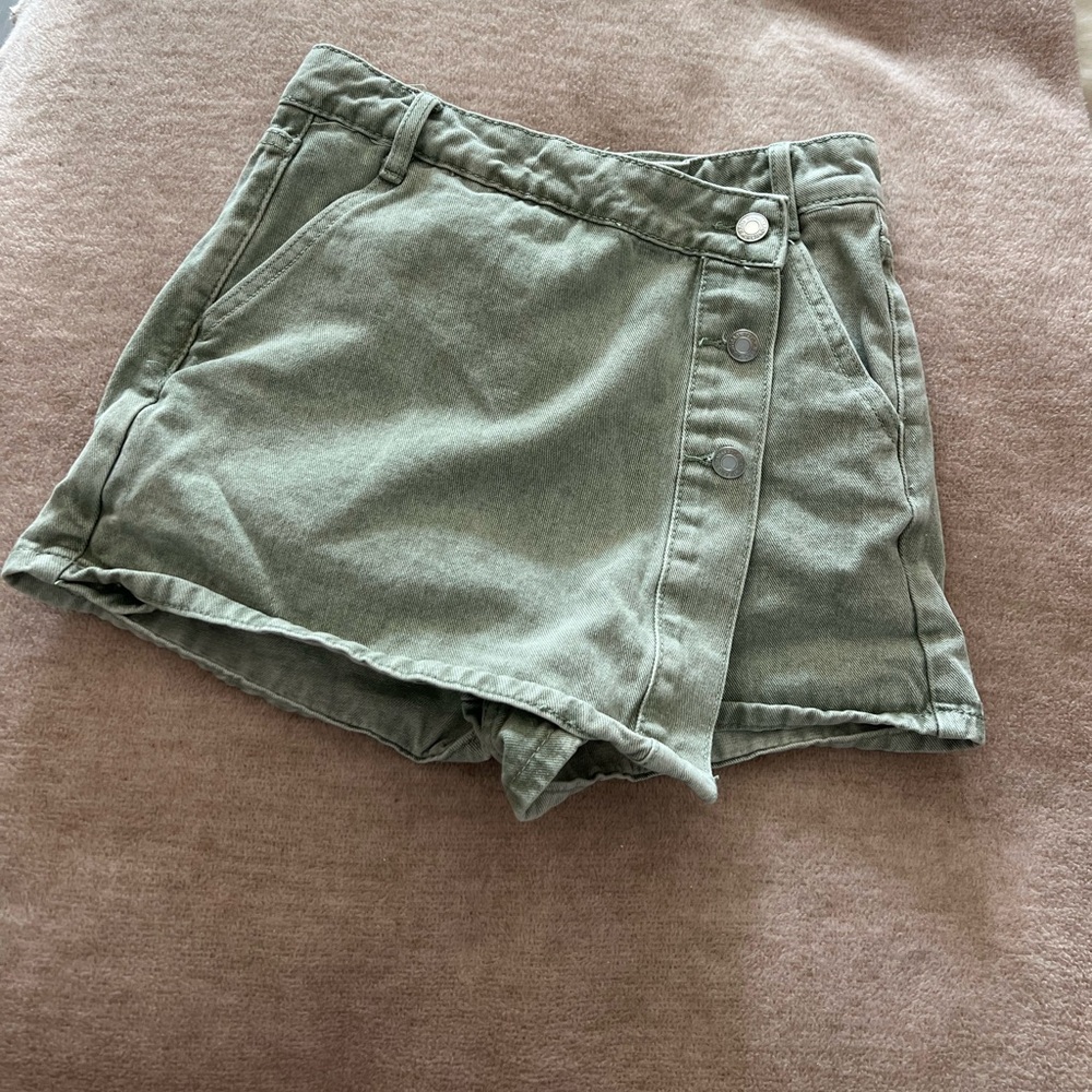 Skort